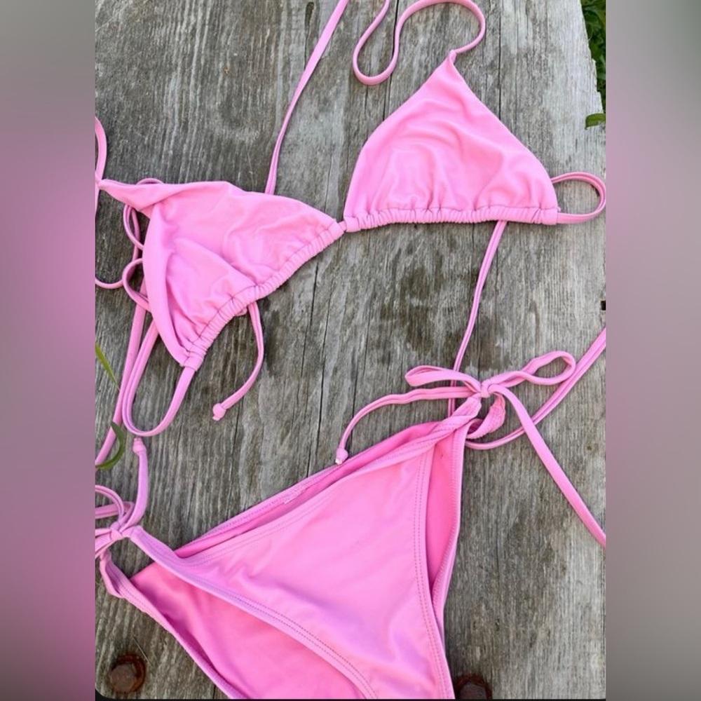 Bikini - Picture 6 of 7